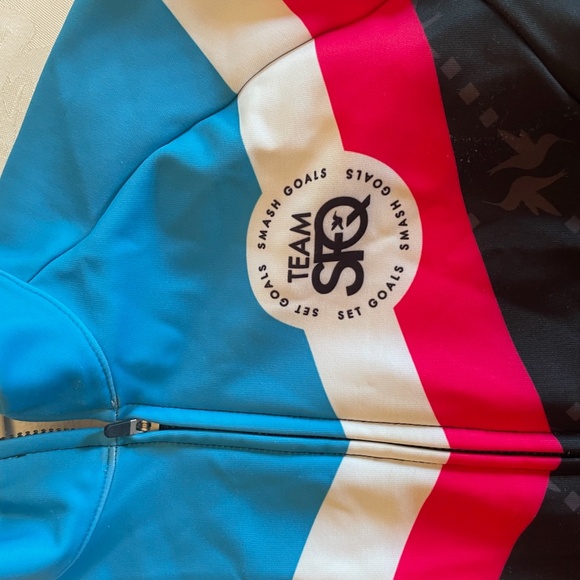 Team SFQ 2022 or 2023 cycling jacket - Picture 5 of 8